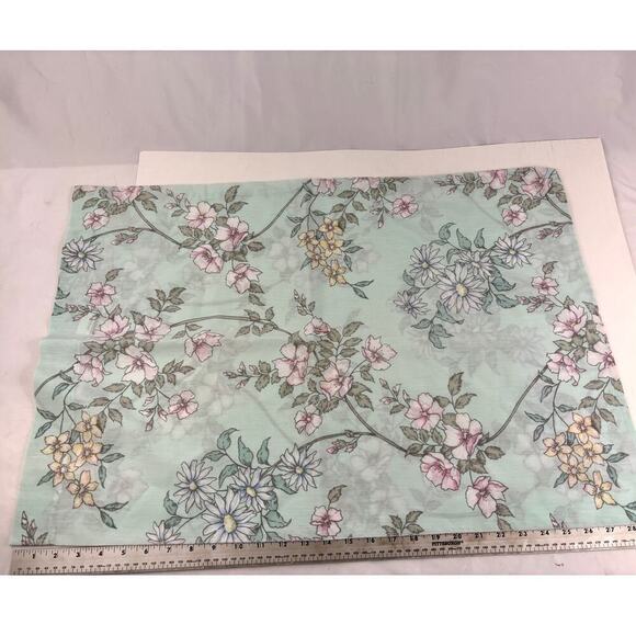 VTG 7 pc Soft Blue Floral - Bath Hand Towels Tablecloth Linen Retro Home Decor - Picture 3 of 12